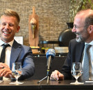 Károlyi és Linder sem csókolgatta úgy ellenségeink talpát, ahogy Magyar Péterék