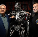 Schwarzenegger az asztalra csapott, nagyon fontos kérdésben állt Orbán Viktor mellé