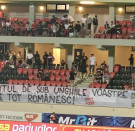 Bayer Zsolt: Szánalmas, kicsike, agyhalott románok