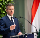 Facebook-kormányzás Facebook-kormányzás