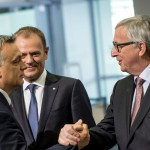 Orbán határt véd, Juncker nyalókát osztogat