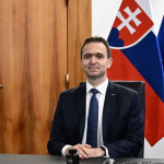 Orbán Viktort támadta Szlovákia magyar származású kormányfője
