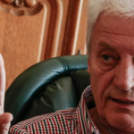 Takarodó, antinatalista amazonok! Kézcsókom, pocakos kismamák!