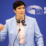 Dobrev elismerése Orbán Viktornak