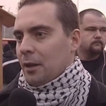 Előbújt majkázni