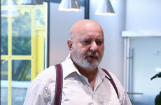 A pöcéből szakért A pöcéből szakért