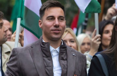 Bayer Zsolt: Juj de izgi!