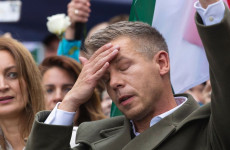 Bayer Zsolt: Még egy üzenet a Farpofa-közből