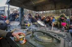 Migránstábor épülhet Magyarországon: ennyibe kerülne a magyar adófizetőknek