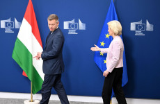Ursula császárnő a forradalom leverését ünnepli október 23-án Budapesten
