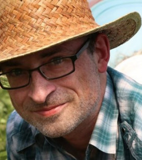 Tóta W. Árpád kalandjai – pasztorál két képben