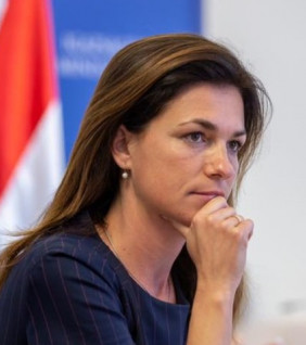 Varga Judit helyretette a német külügyi államtitkárt