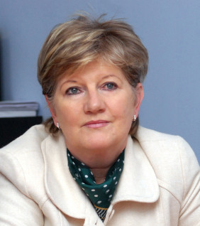 Szili Katalin felmosta a padlót a szocikkal Szili Katalin felmosta a padlót a szocikkal