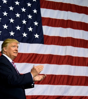 Donald Trump: 2024-ben visszavesszük a Fehér Házat