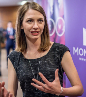 Cenzorálná a legnagyobb közösségi oldalt a Momentum elnöke