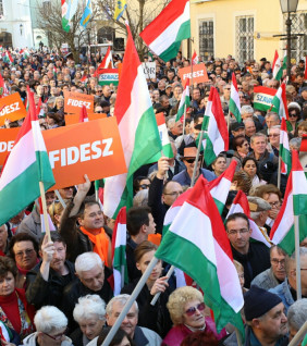 Itt a Fidesz kemény válasza!