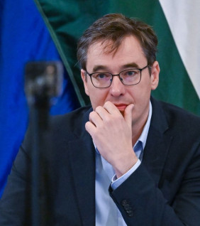 Szakadék Szakadék