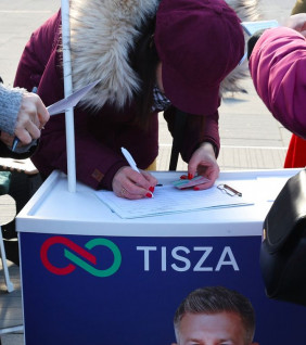Bayer Zsolt: Csíkszívó Péter kalandjai – Első nap