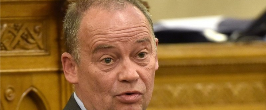 Szanyi kapitány porig alázta a szocikat
