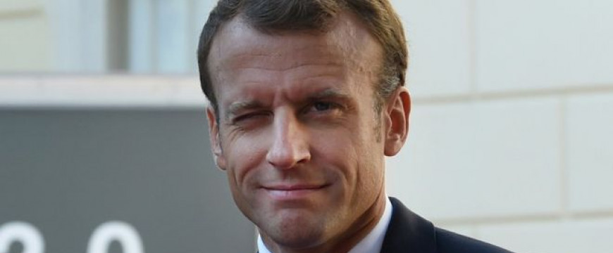 Macron azt kapta, amit megérdemel: kifütyülték