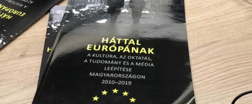 Háttal Európának?