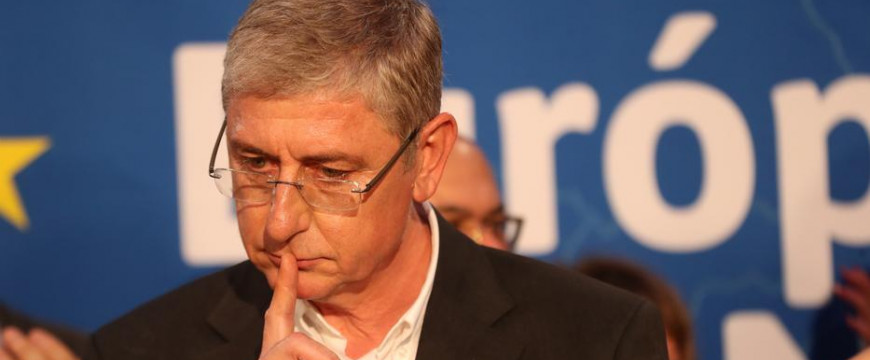 Gyurcsány szemek helyett most a saját választóira is „lövet”