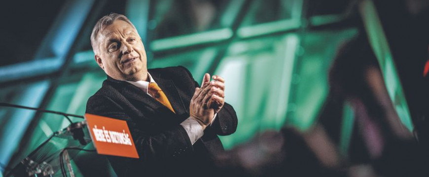 Orbán Viktor: Hatalmas győzelmet arattunk! 
