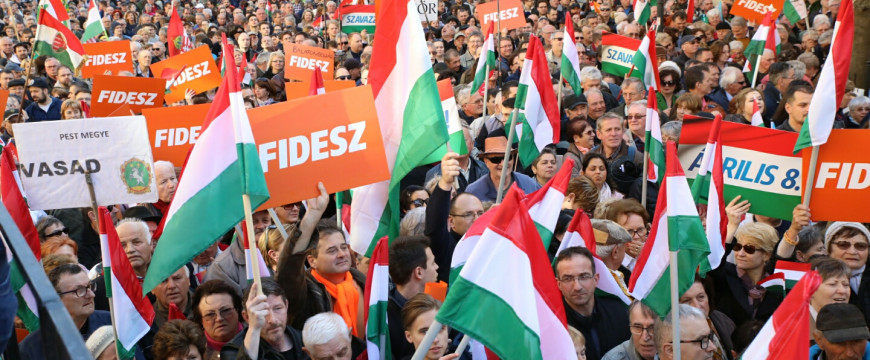 Száguld a Fidesz!