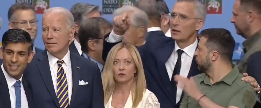 Elképesztő felvétel a NATO csúcsról