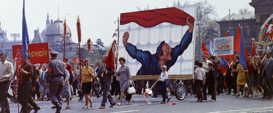 Emlékek a Kádár-korszakról 