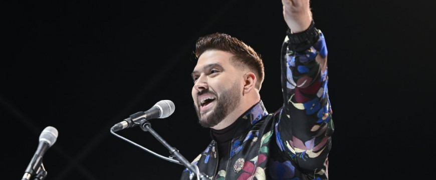 Ezúttal sem bukott meg a Zorbán