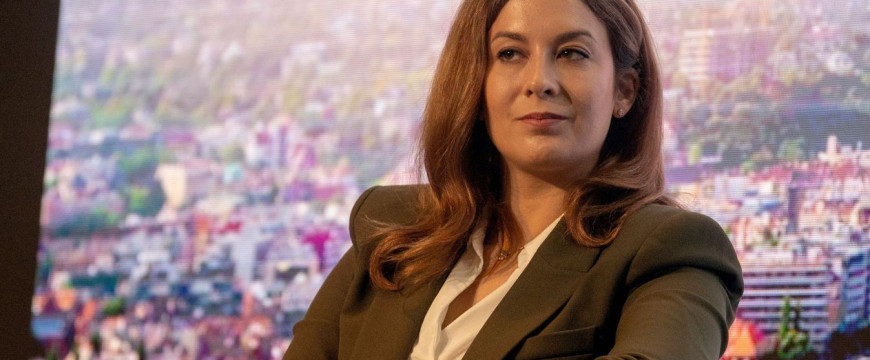 Cseh Katalin Budapesten folytathatja az aknamunkát