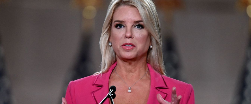 Trump új főügyésze lehet Pam Bondi, aki biztonságosabbá tette Floridát
