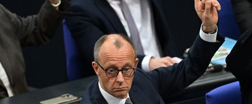 Drukkoljunk-e Friedrich Merznek?