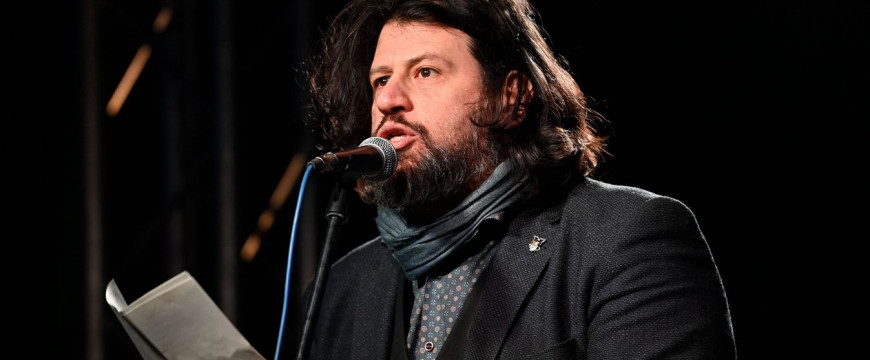 Puzsér Róbert összedolgozik Magyar Péterrel, ezt a színjátékot már az SZDSZ is bemutatta Puzsér Róbert összedolgozik Magyar Péterrel, ezt a színjátékot már az SZDSZ is bemutatta