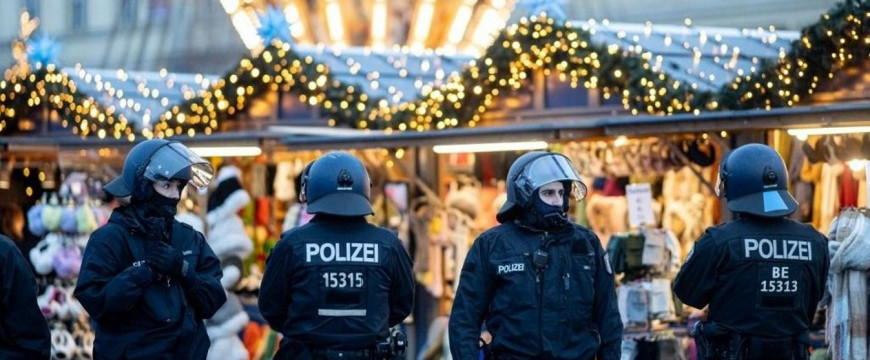Mi még szabadon gyönyörködhetünk advent gyertyáiban