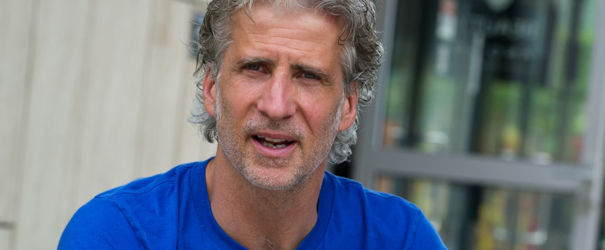 A hanyatló Nyugat és a vihogó libsi 