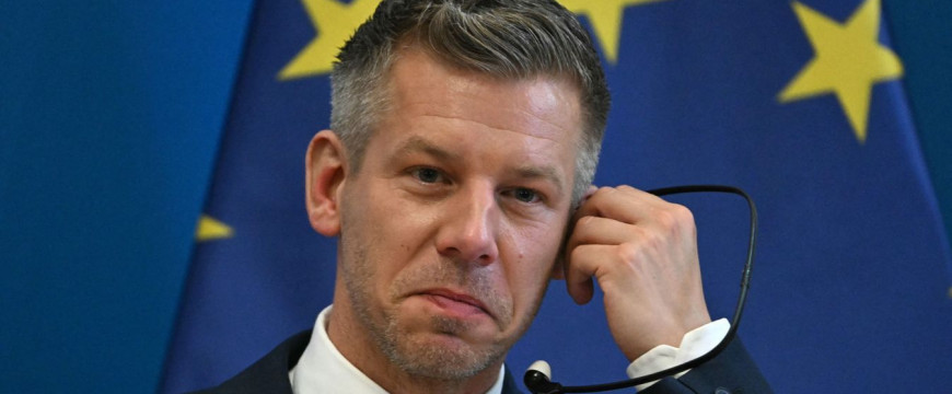 Nagy fekete autó vitte el Bede Zsoltot – újra jöhet a csengőfrász