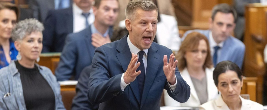 A hazug tróger A hazug tróger