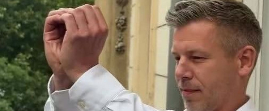Osztie atya nem hátrál meg, Magyar Péterék hiába támadják Osztie atya nem hátrál meg, Magyar Péterék hiába támadják