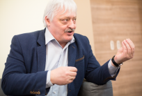 Gajdics Ottó súlyos kérdései a tiszásokhoz 